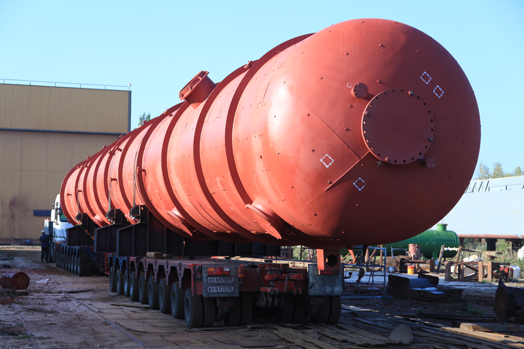 Перевозка колонного оборудования общим весом более 564 тонн