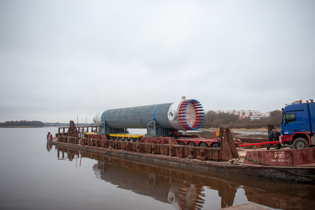 выгрузка на берег ро-ро Великий Новгород